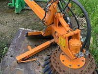 Onkruidborstels voor montage op traktor - afbeelding 2 van  6
