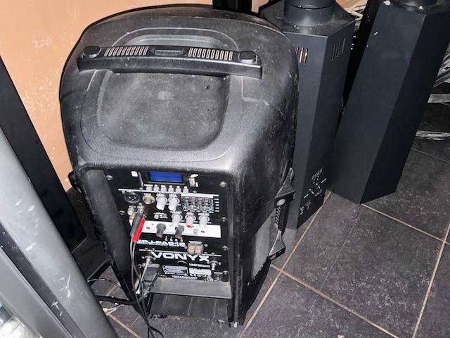 Onkyo - vonix equipment audiospeler - laserprojector - vlamprojector - afbeelding 9 van  12