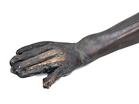 Onleesbaar getekend ig - bronzen sculptuur - afbeelding 2 van  8