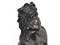 Onleesbaar getekend ig - bronzen sculptuur - afbeelding 5 van  8