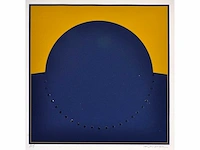 Onleesbaar signatuur - geometrich abstract, met perforaties - zeefdruk - afbeelding 2 van  6
