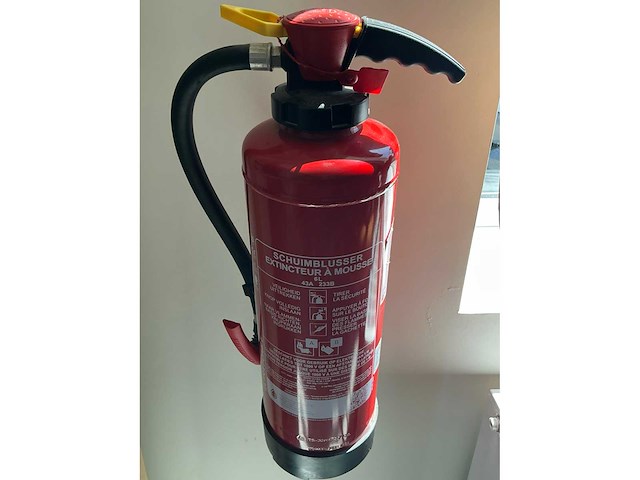 Onlinefireprotectiongroup diverse brandblussers (3x) - afbeelding 3 van  8