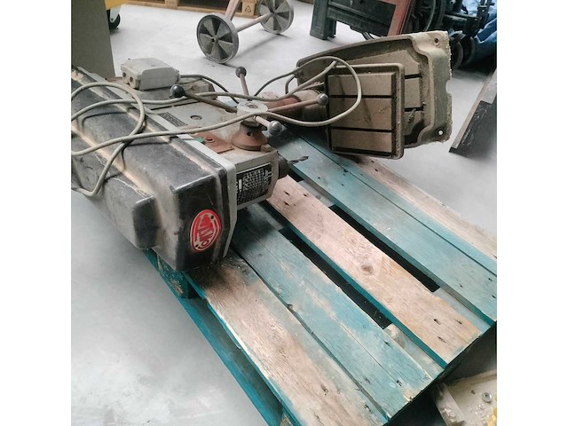 Onstan - vertical boring mill - afbeelding 2 van  4