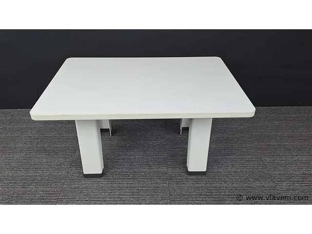Ontvangstset pedrali / steelcase - afbeelding 6 van  17