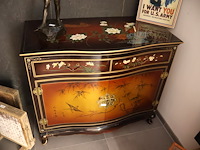 Oosterse kast - afbeelding 2 van  8