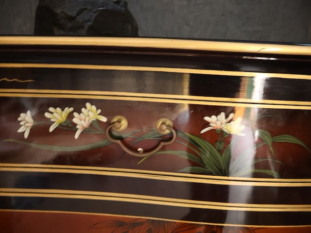 Oosterse kast - afbeelding 6 van  8