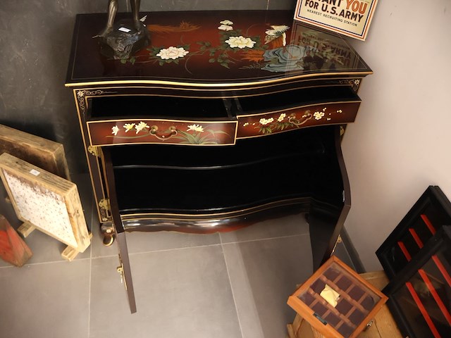 Oosterse kast - afbeelding 8 van  8