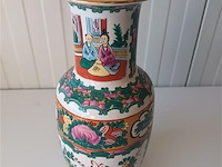 Oosterse vaas - afbeelding 1 van  4