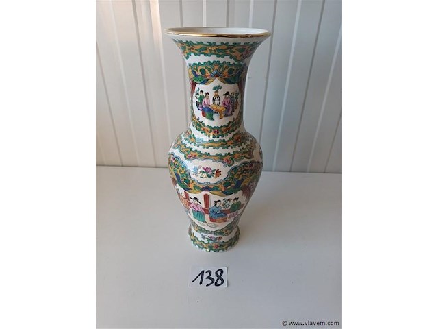 Oosterse vaas - afbeelding 1 van  4