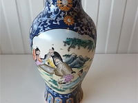 Oosterse vaas - afbeelding 1 van  5