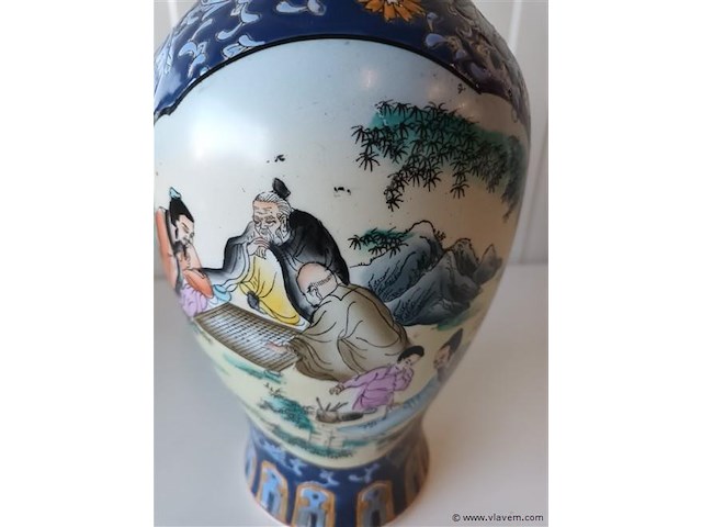 Oosterse vaas - afbeelding 2 van  5