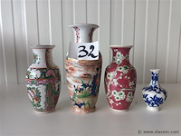 Oosterse vaasjes. 4 stuks - afbeelding 1 van  4