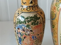 Oosterse vazen. 2 stuks - afbeelding 2 van  5