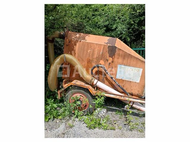 Op aanhanger gemonteerde fabrieksstofzuiger - afbeelding 5 van  11