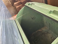 Op afvalcontainer / rollende container - afbeelding 5 van  6