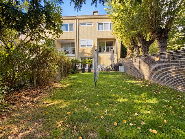 Op te frissen h.o.b. met tuin, 2050 antwerpen, bouvaertlaan 7 - afbeelding 1 van  12