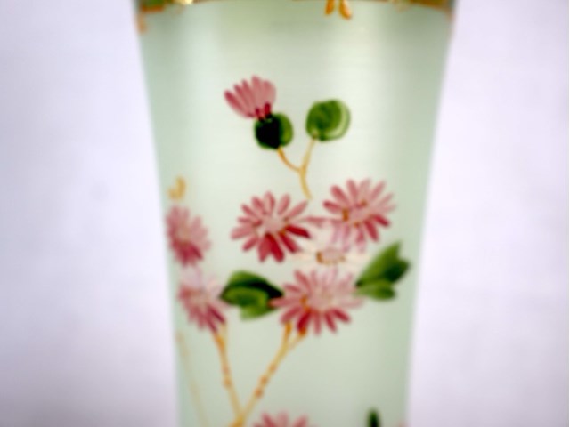 Opaline vaas handgeschilderd - afbeelding 3 van  4