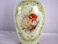 Opaline vaas handgeschilderd - afbeelding 2 van  7