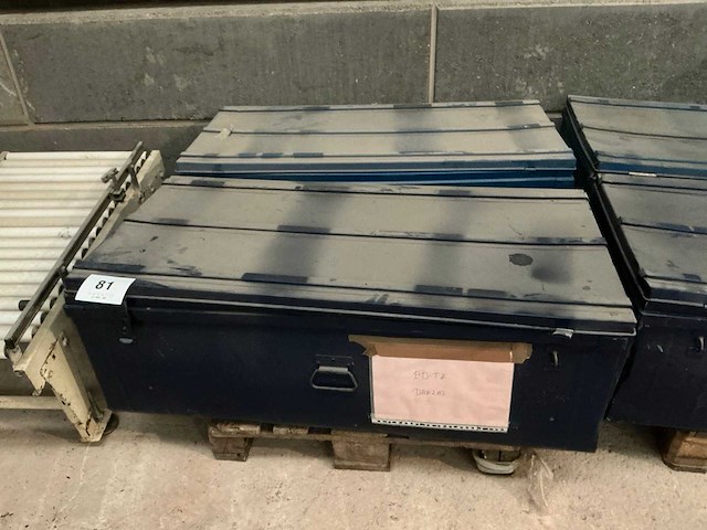 Opbergbak met vacuümpompen (2x) - afbeelding 7 van  7