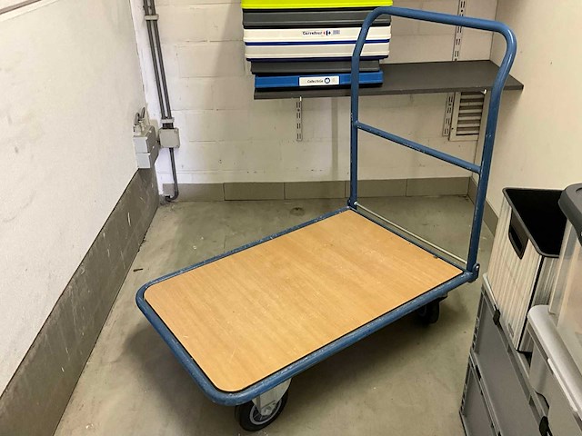 Opbergbakken en plateauwagen - afbeelding 3 van  13