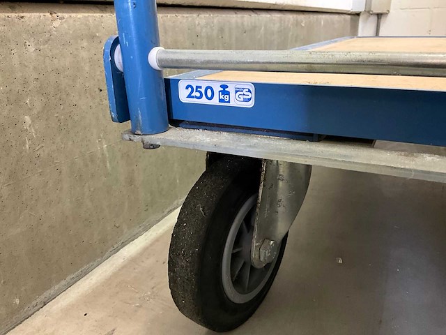 Opbergbakken en plateauwagen - afbeelding 5 van  13