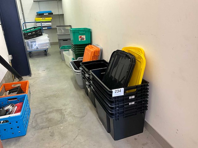 Opbergbakken en plateauwagen - afbeelding 1 van  13