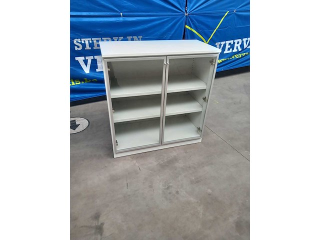 Opbergkast met glazen deuren (4x) - afbeelding 1 van  2