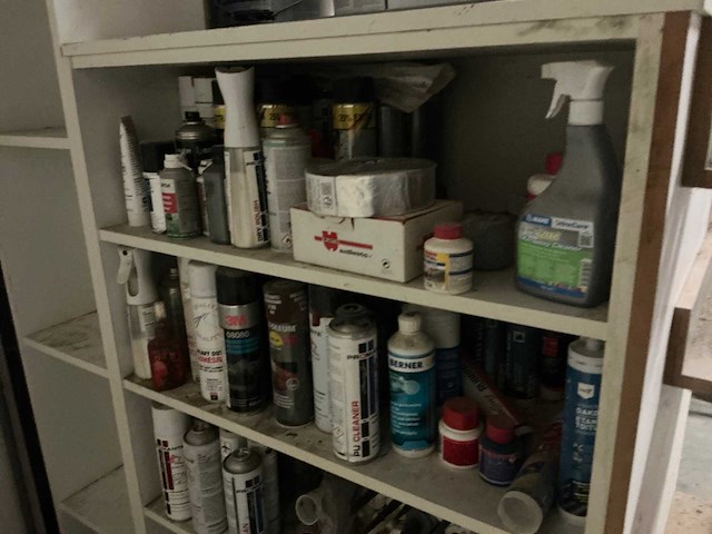 Opbergkast met inhoud (2x) - afbeelding 7 van  19