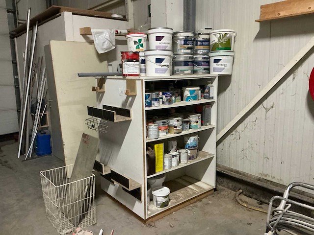 Opbergkast met inhoud (2x) - afbeelding 1 van  19