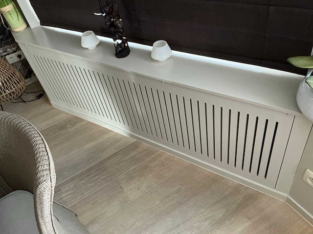 Opbergkast voor radiator - afbeelding 1 van  4
