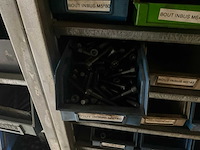 Opbergkasten met inhoud (4x) - afbeelding 21 van  22