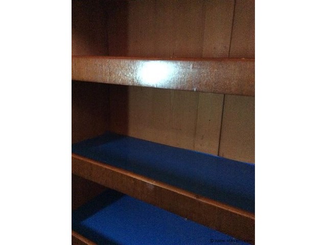 Opbergmeubel (engels) - afbeelding 4 van  4