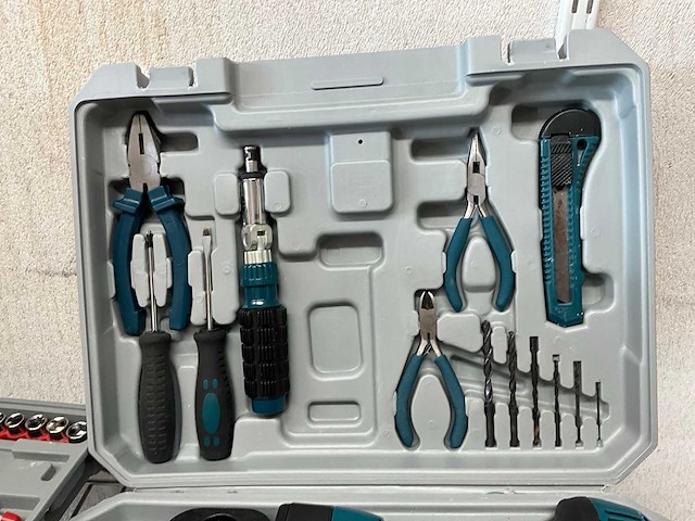 Opbergrek en gereedschap - afbeelding 14 van  14