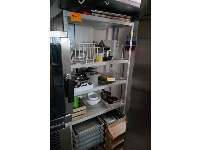 Opbergrek met inhoud - afbeelding 1 van  6