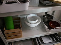 Opbergrek met inhoud - afbeelding 5 van  6