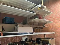 Opbergrek met inhoud - afbeelding 25 van  32