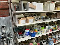 Opbergrek met inhoud - afbeelding 10 van  14