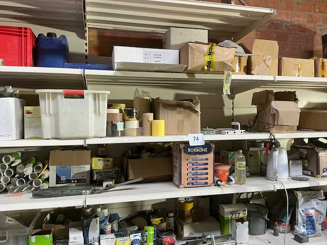 Opbergrek met inhoud - afbeelding 13 van  14