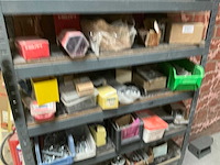 Opbergrek met inhoud - afbeelding 3 van  12