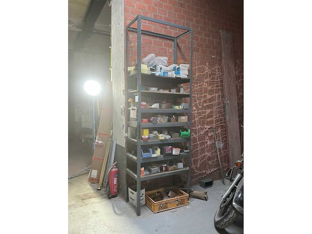 Opbergrek met inhoud - afbeelding 5 van  12