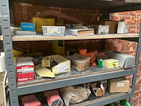 Opbergrek met inhoud - afbeelding 12 van  12