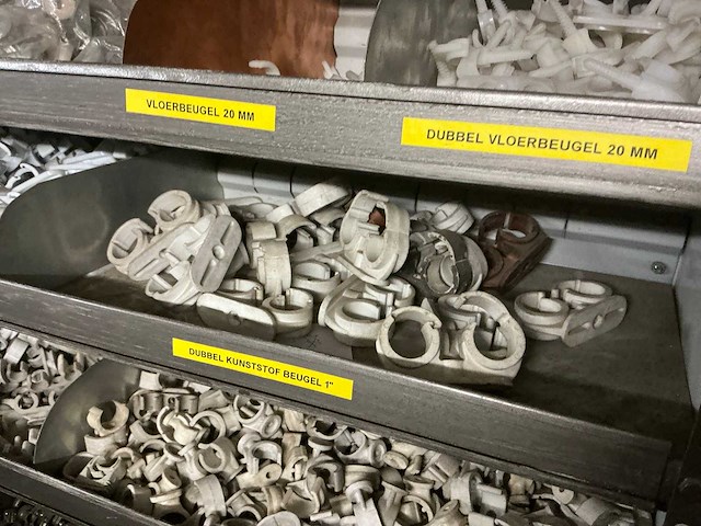 Opbergrekken met inhoud (10x) - afbeelding 6 van  32