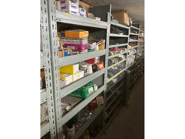 Opbergrekken met inhoud (10x) - afbeelding 27 van  32