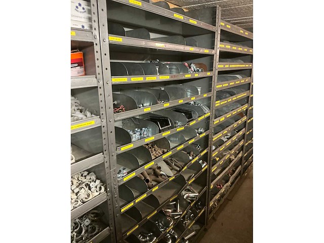 Opbergrekken met inhoud (10x) - afbeelding 31 van  32