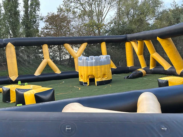 Opblaasbaar arena avonturenparcours 30x18m - afbeelding 4 van  9