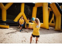 Opblaasbaar arena avonturenparcours 30x30m - afbeelding 15 van  21