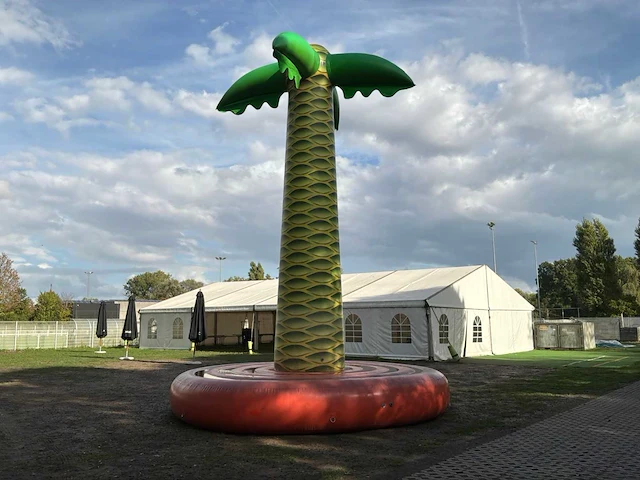 Opblaasbare palmboom 7m - afbeelding 2 van  8
