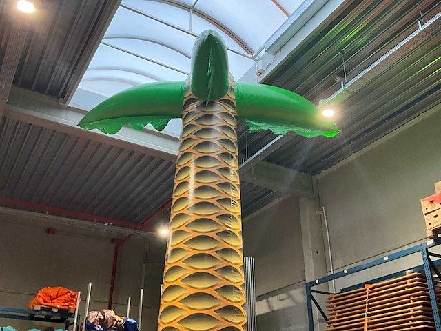 Opblaasbare palmboom - afbeelding 6 van  9