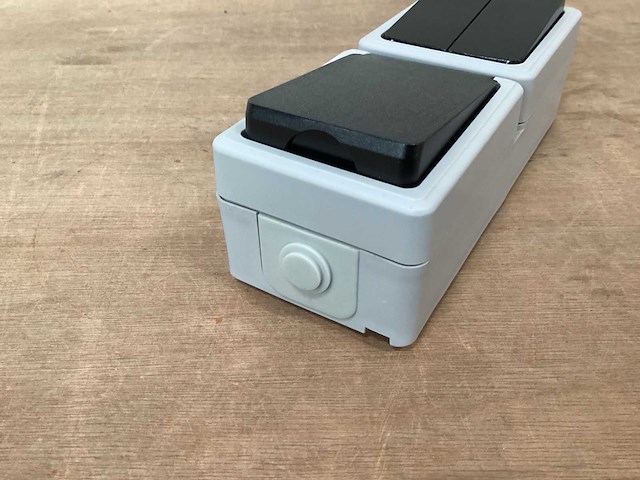 Opbouwcombinatie spatwaterdicht (36x) - afbeelding 3 van  4