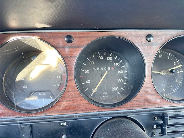 Opel - - ascona 1.2 - oldtimer - afbeelding 20 van  31